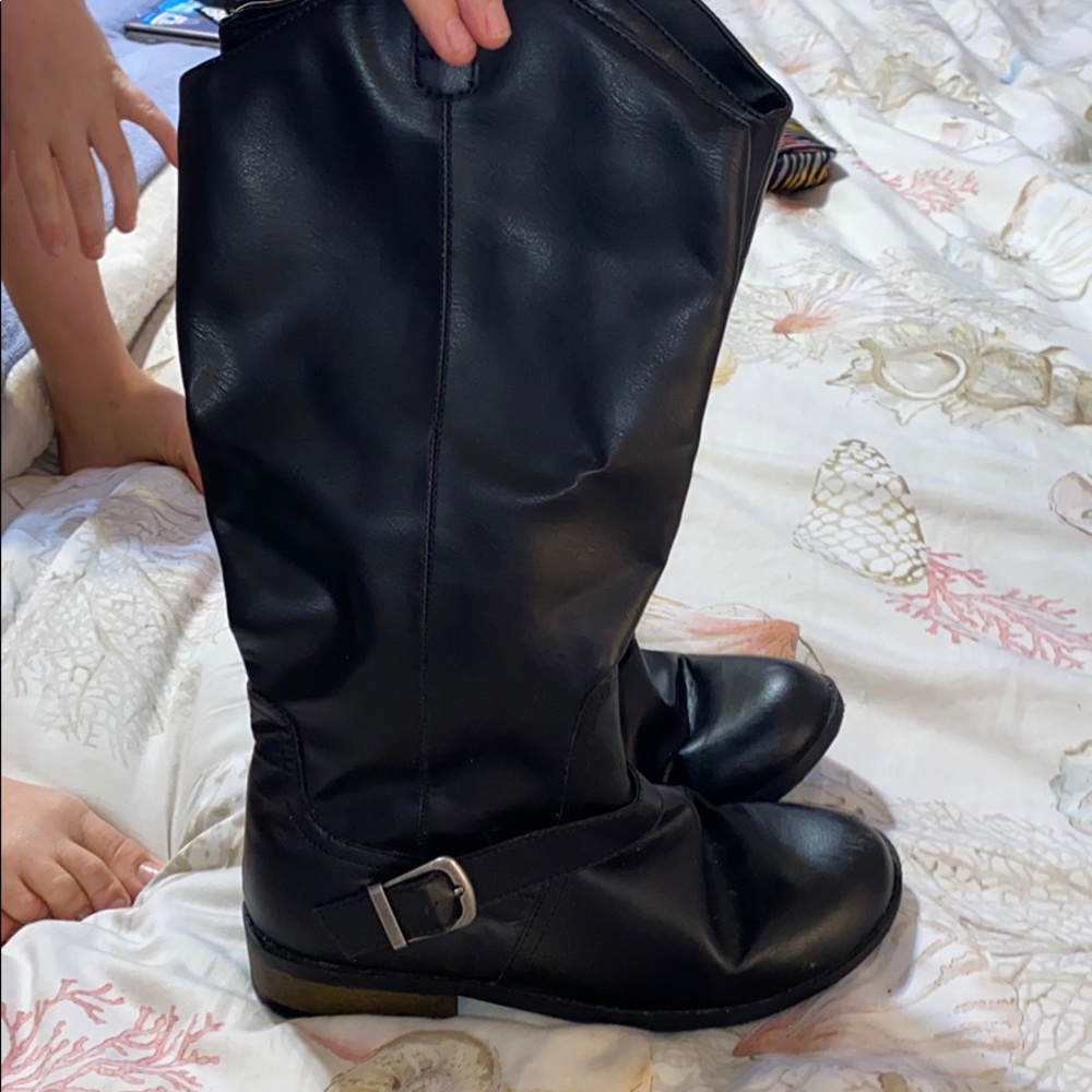 Preloved girls boots